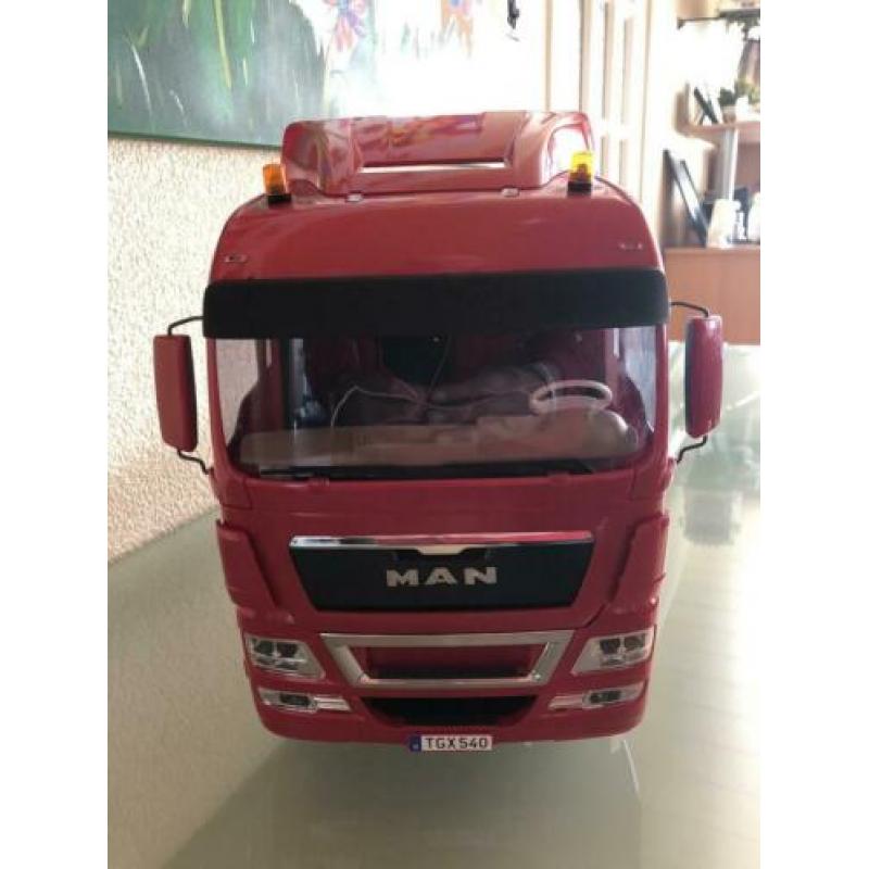 Tamiya 1/14 Truck Man 4x2 Red Edition Ready To Run