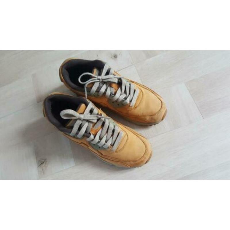 Leer Nike Air Max 90 maat 36.5
