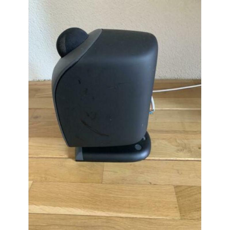 Bowers and Wilkins LM 1