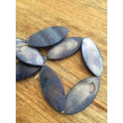 Schelpkraal ovaal 40x18mm 5 kleuren
