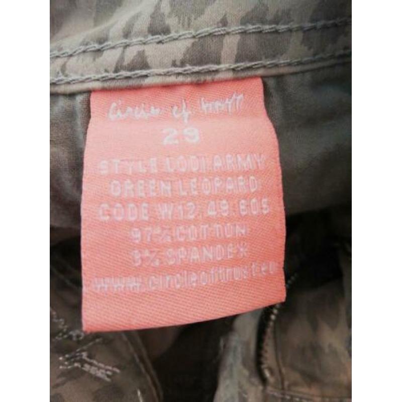 Circle of trust broek Lodi, green leopard, Mt 29