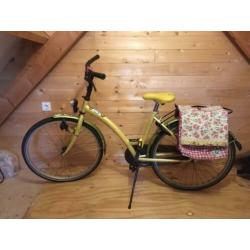 Meidenfiets Batavus Geel 26 inch