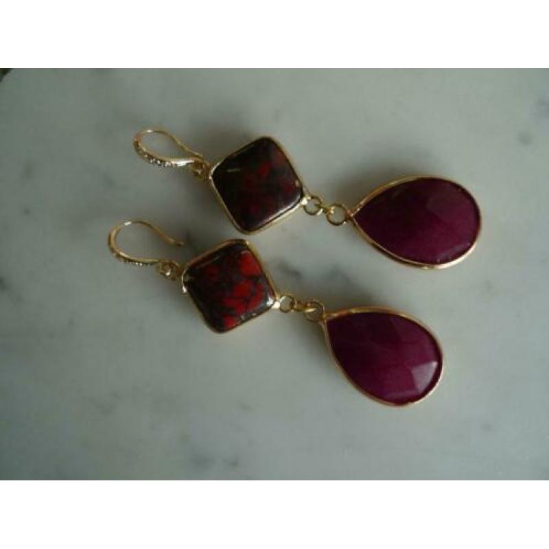 wijnrode facet geslepen jade oorbellen met sea sediment