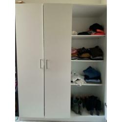 Kledingkast wit dombas ikea