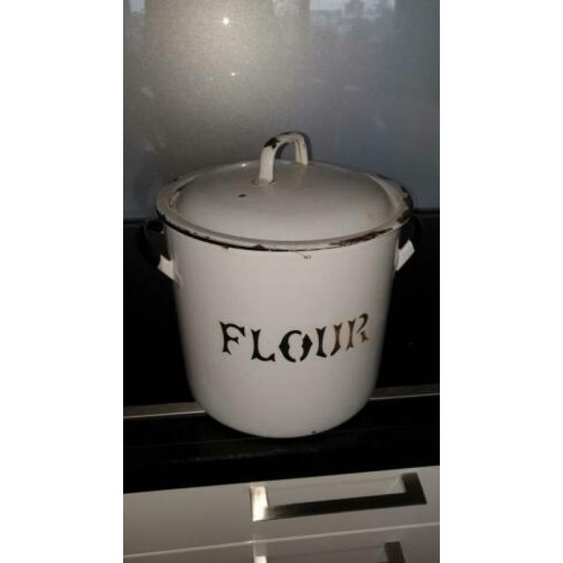 antieke engelse bread bin