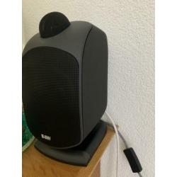Bowers and Wilkins LM 1