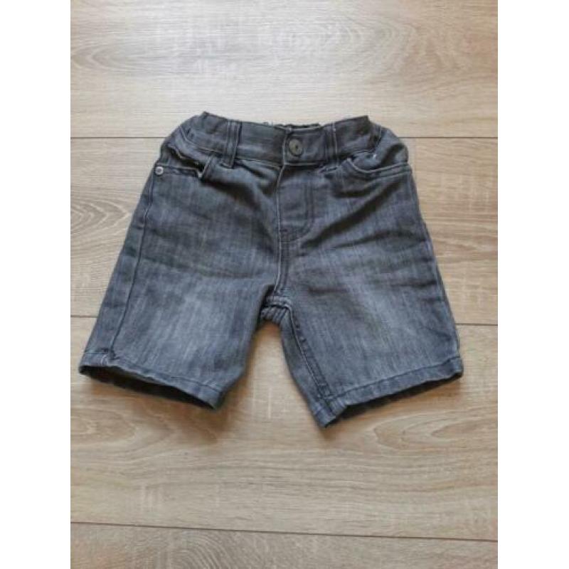 Jongens zomer kleding maat 98-104