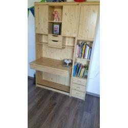 kinder slaapkamer te koop met kast, bed en bureau