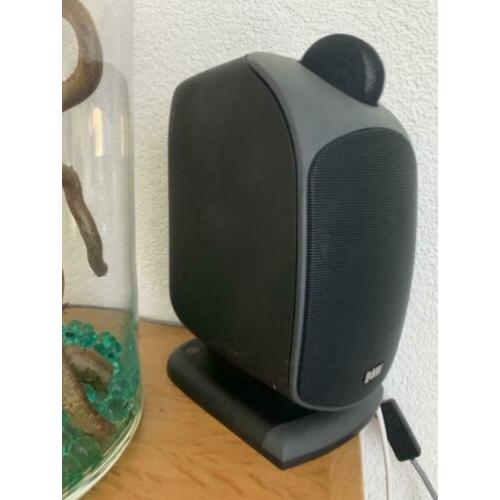 Bowers and Wilkins LM 1