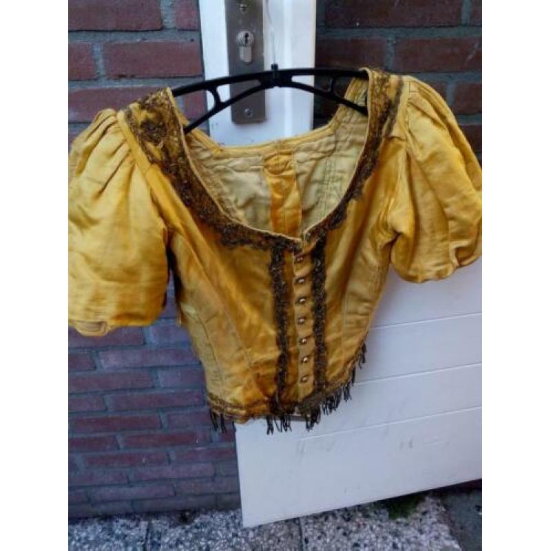 Antieke bodice