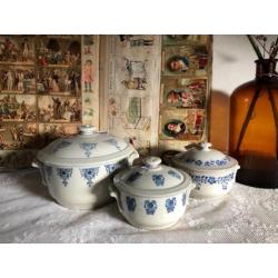 Franse terrines gemaakt in St Uze met blauw decor
