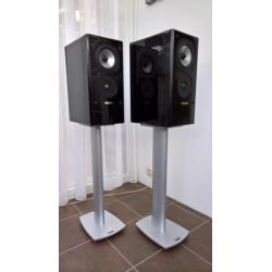 Xanadu AW 11 Ti +Dynaudio Stands