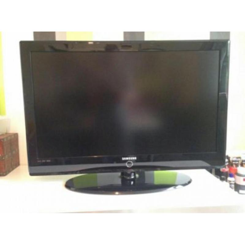 Zeer mooie tv samsung full hd 37 inch
