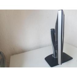 Dell U2713HM