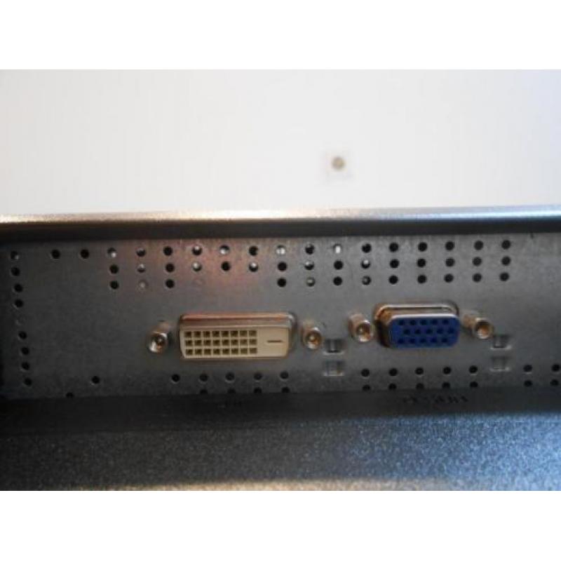 Philips lcd monitor 241e1sb met dvi en vga aansluiting