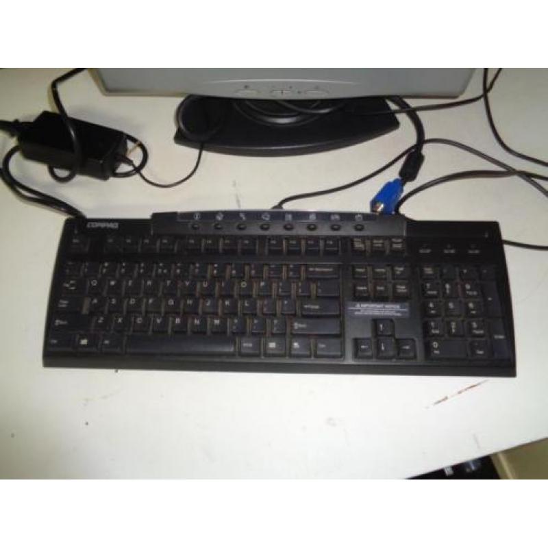 COMPAQ beeldscherm en toetsenbord