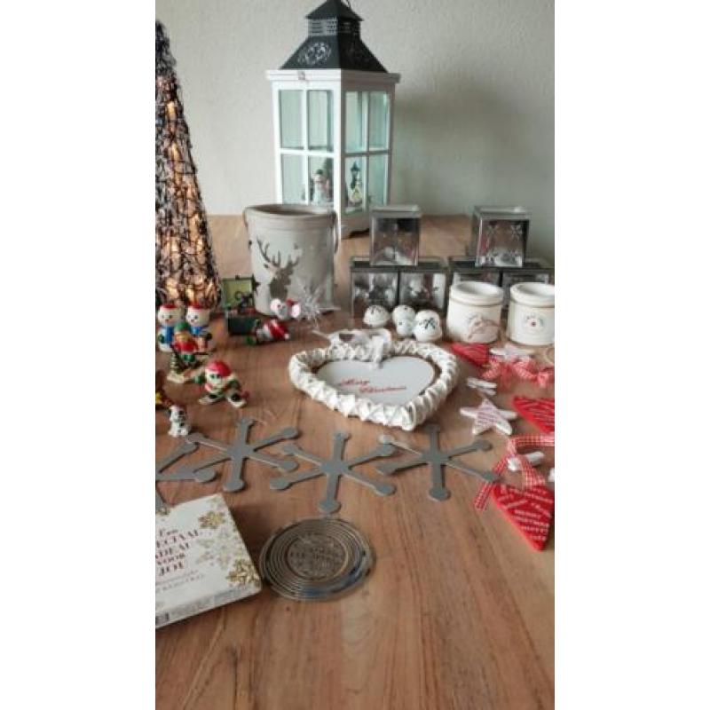 Kerst slinger waxine licht sneeuwpop hart muizen kerstboom
