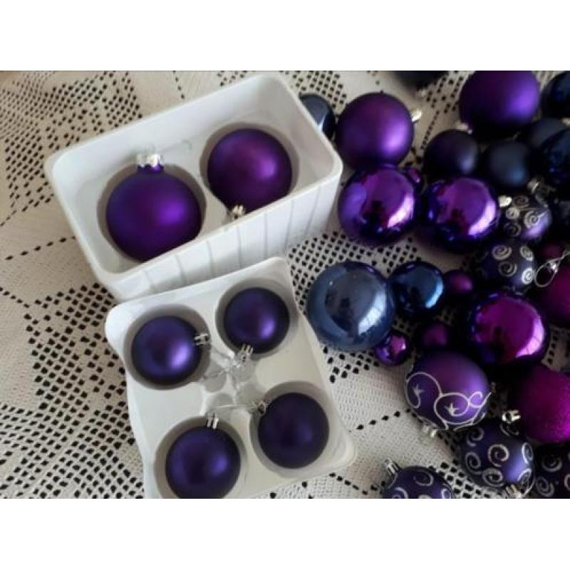 Groot set kerstballen