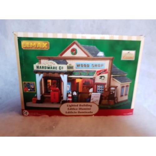 Lemax Hardware wood shop kerstdorp