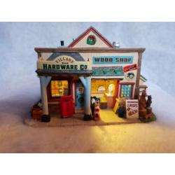 Lemax Hardware wood shop kerstdorp