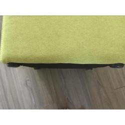 Groene poef te koop