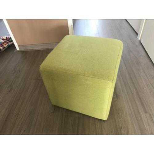 Groene poef te koop