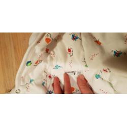 Twee babyjasjes, maat 50 en 56
