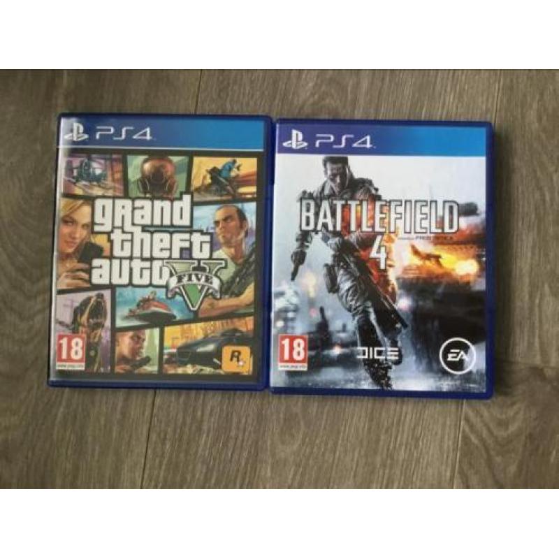 Playstation 4 + 8 spellen