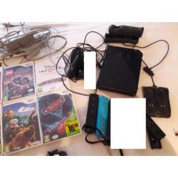 Wii spelcomputer + 2 controllers en diverse spellen
