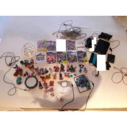 Wii spelcomputer + 2 controllers en diverse spellen