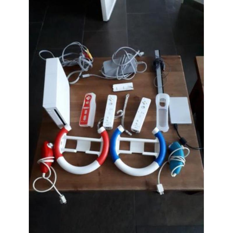 te koop wii met spellen en skylanders.