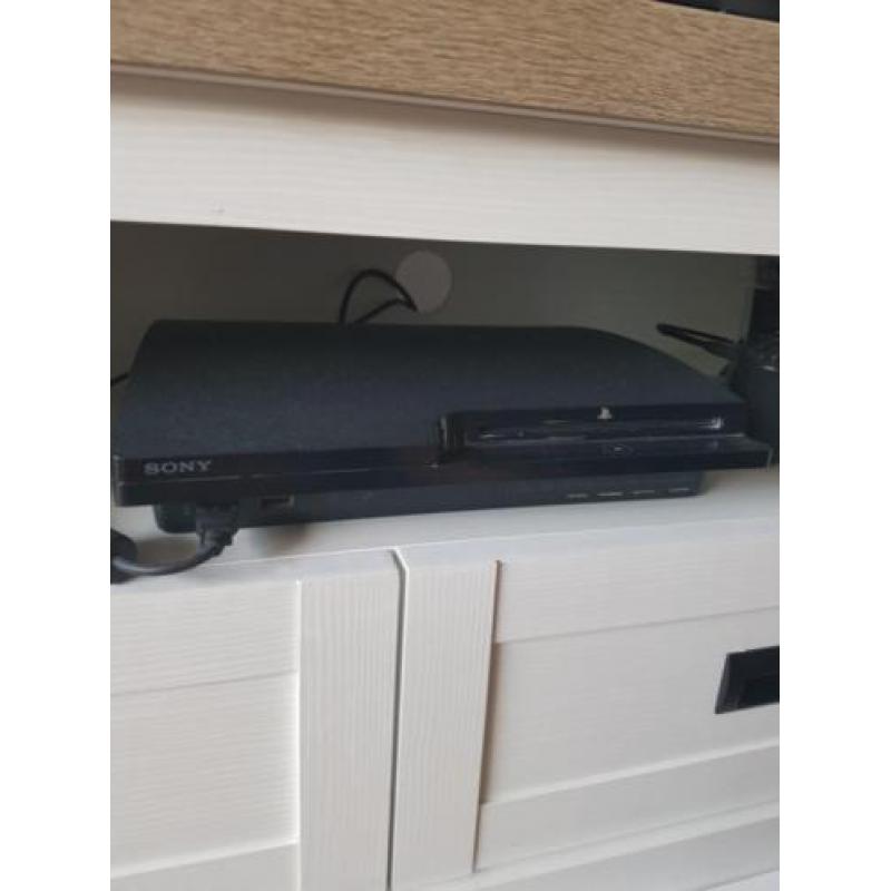 Playstation 3 met 5 spelletjes en speciale cod joystick