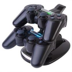 Playstation 3 + charging station + GTA 5 + Gran Turismo 6