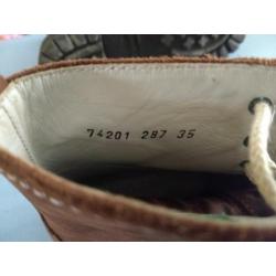 Stoere bergschoenen maat 35