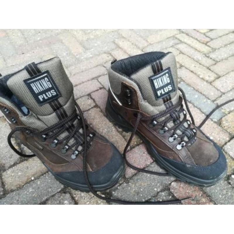 Wandelschoenen Grisport maat 40.