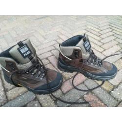 Wandelschoenen Grisport maat 40.